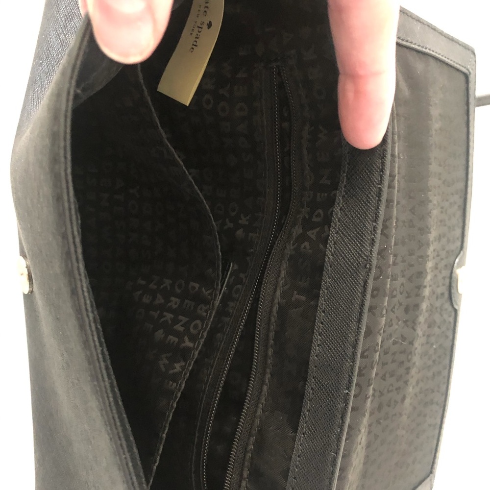 Kate Spade Laurel Way Greer Convertible Crossbody Purse in Black - Picture 6 of 12